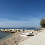 Bila * Podstrana