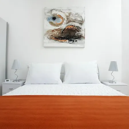 Bila Apartamento Podstrana